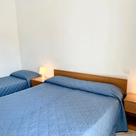 Vacation Flat In A Prime Location アパート リニャーノ・サッビアドーロ